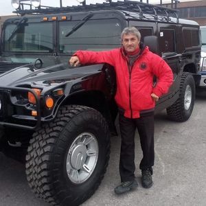 Meet your Posher, Joel